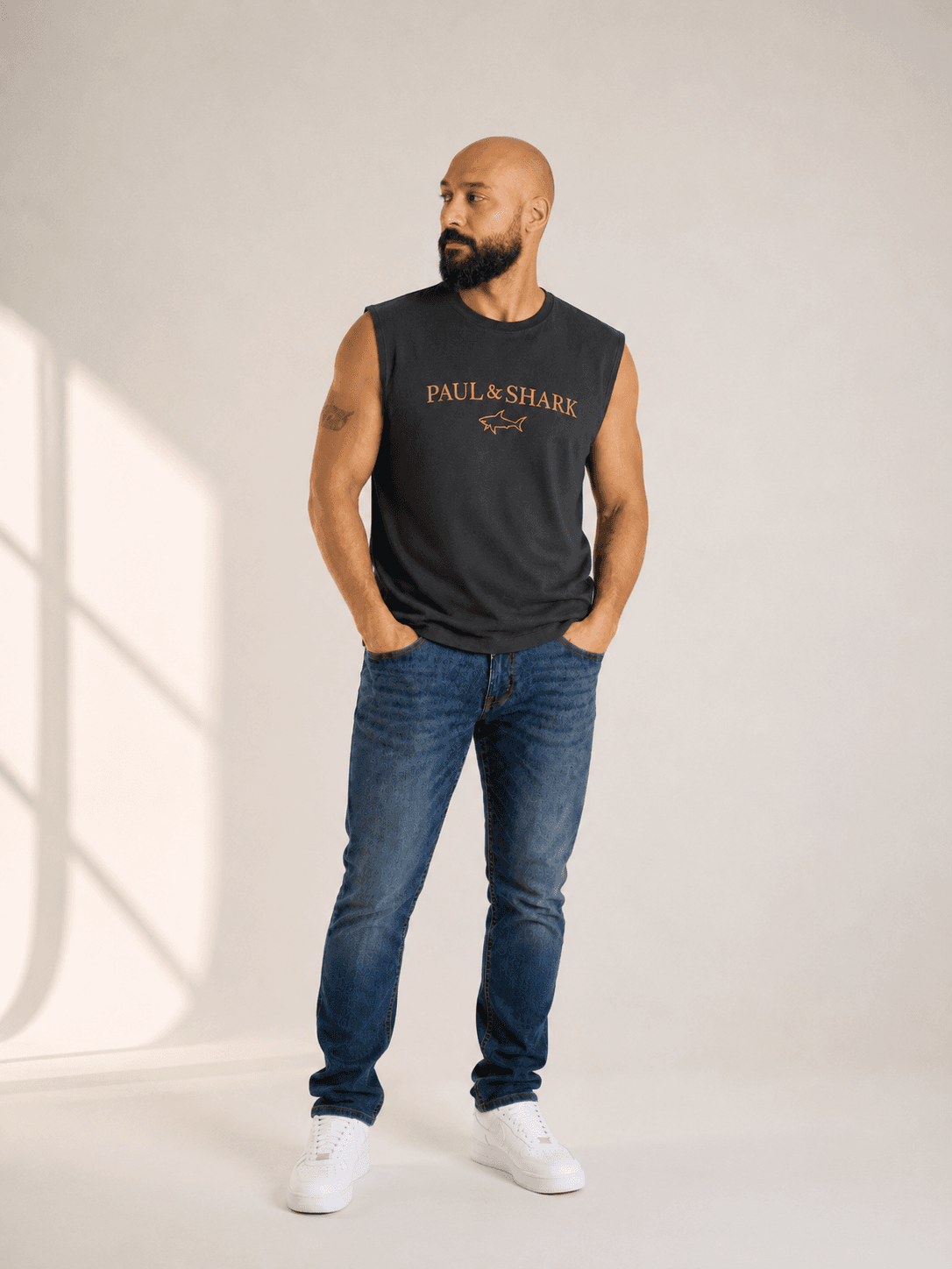Shark Men’s Sleeveless T-Shirt